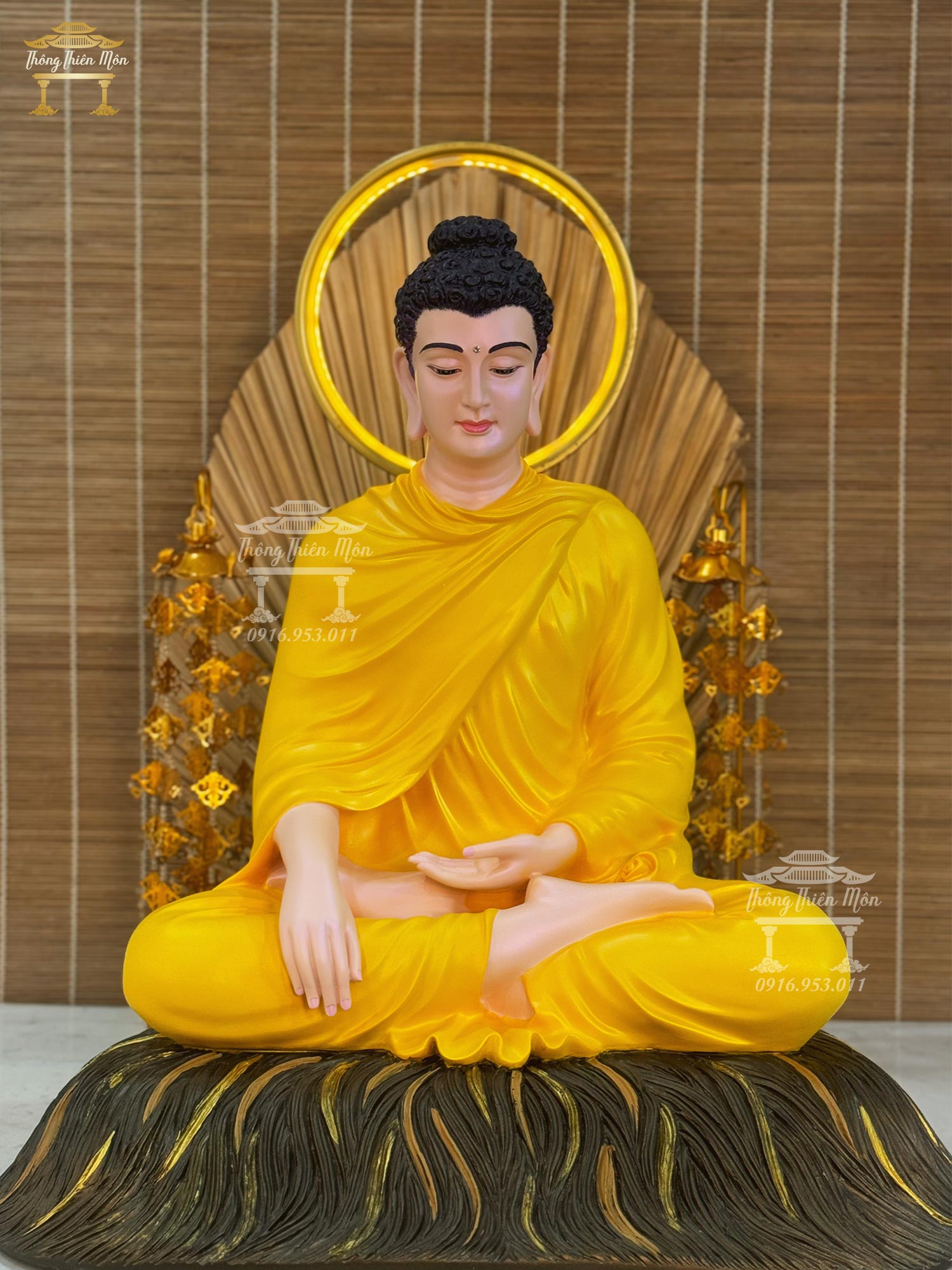 Tôn tượng đức Phật thích ca mâu ni