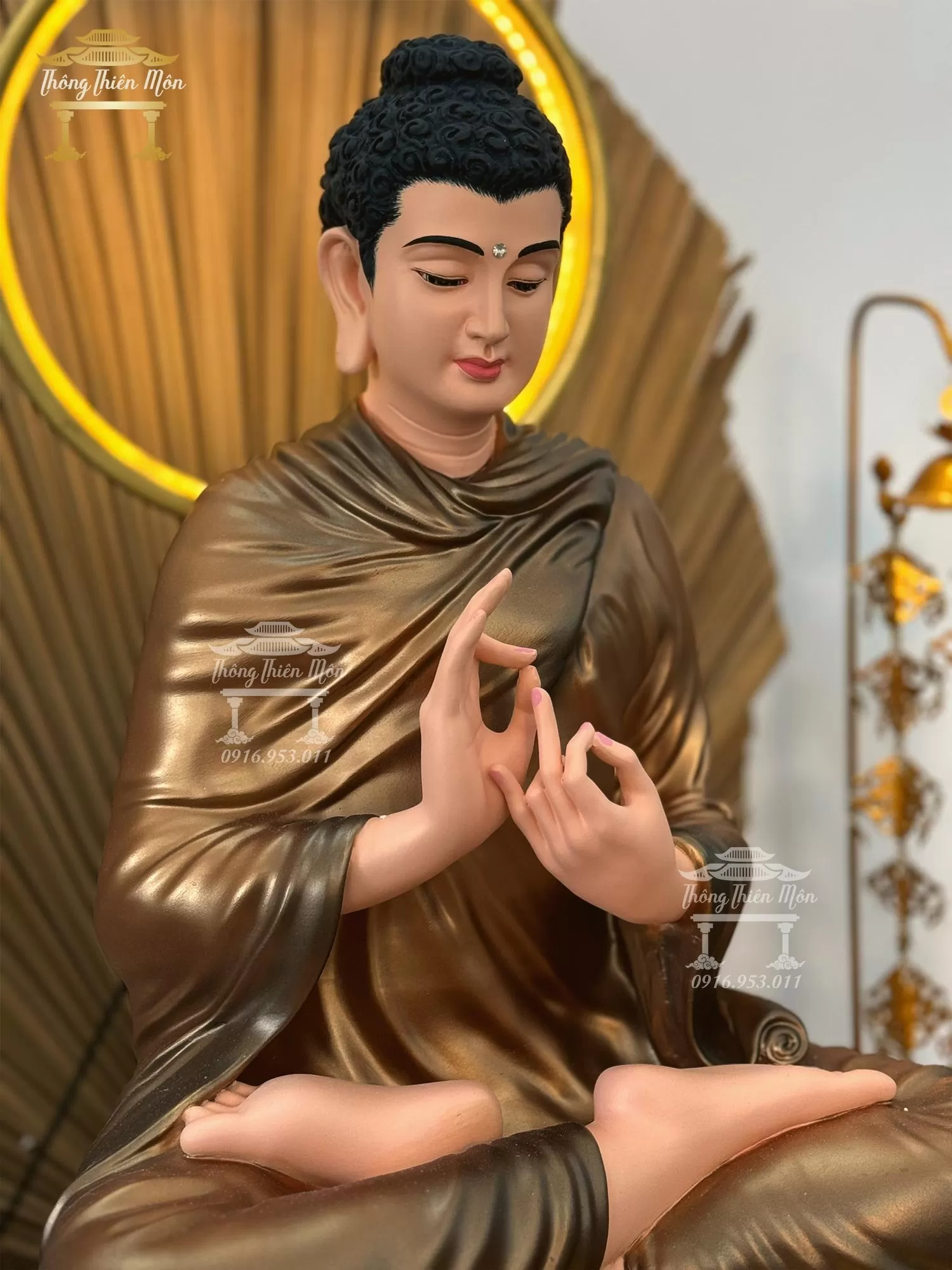 Tượng Bổn Sư Ấn Chuyển Pháp Luân, Sơn phối nâu, kích thước 50cm