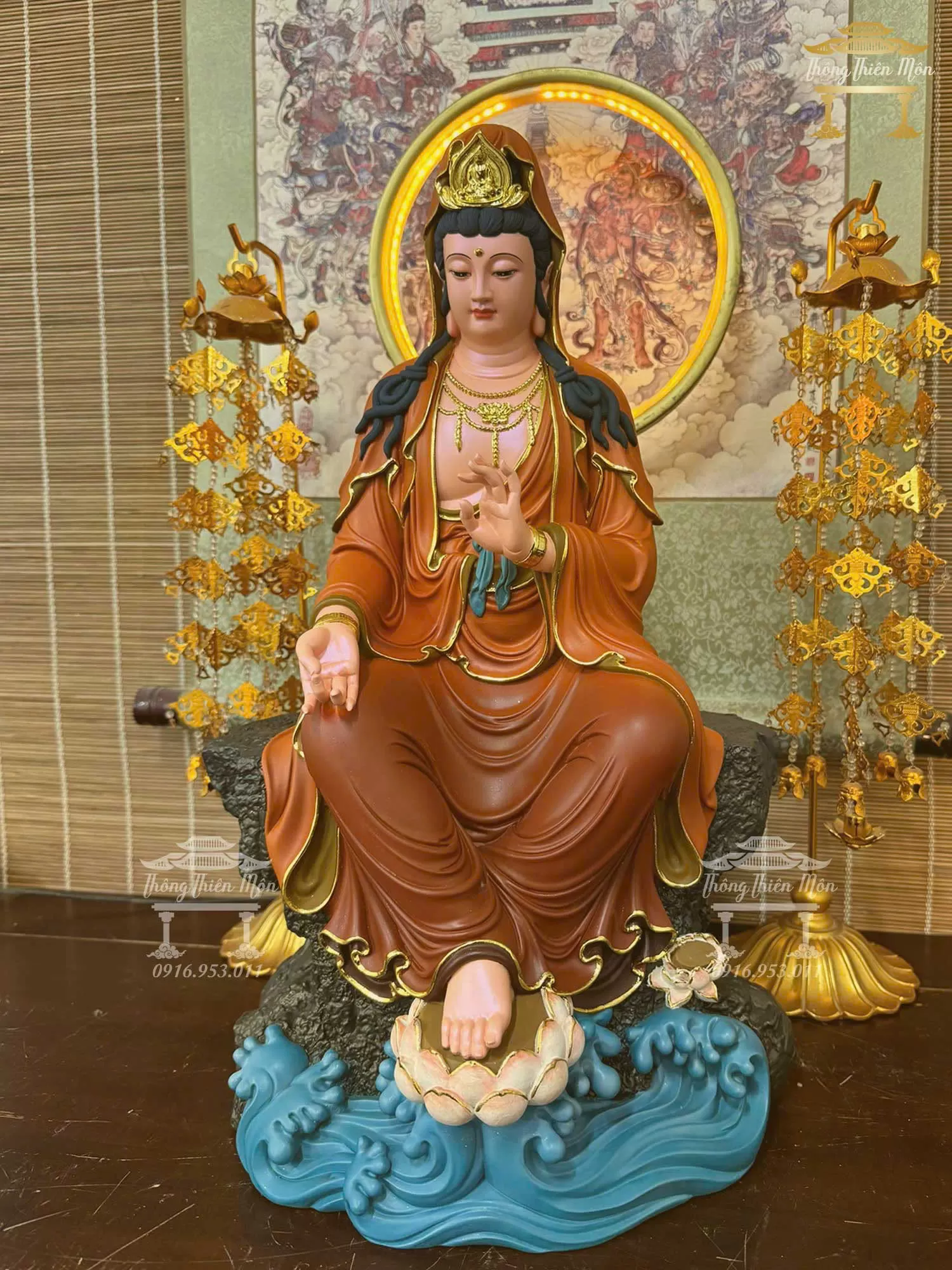 Tôn tượng Quan Âm Tự Tại Bồ Tát, Kích thước 45cm, Sơn phối cam đất