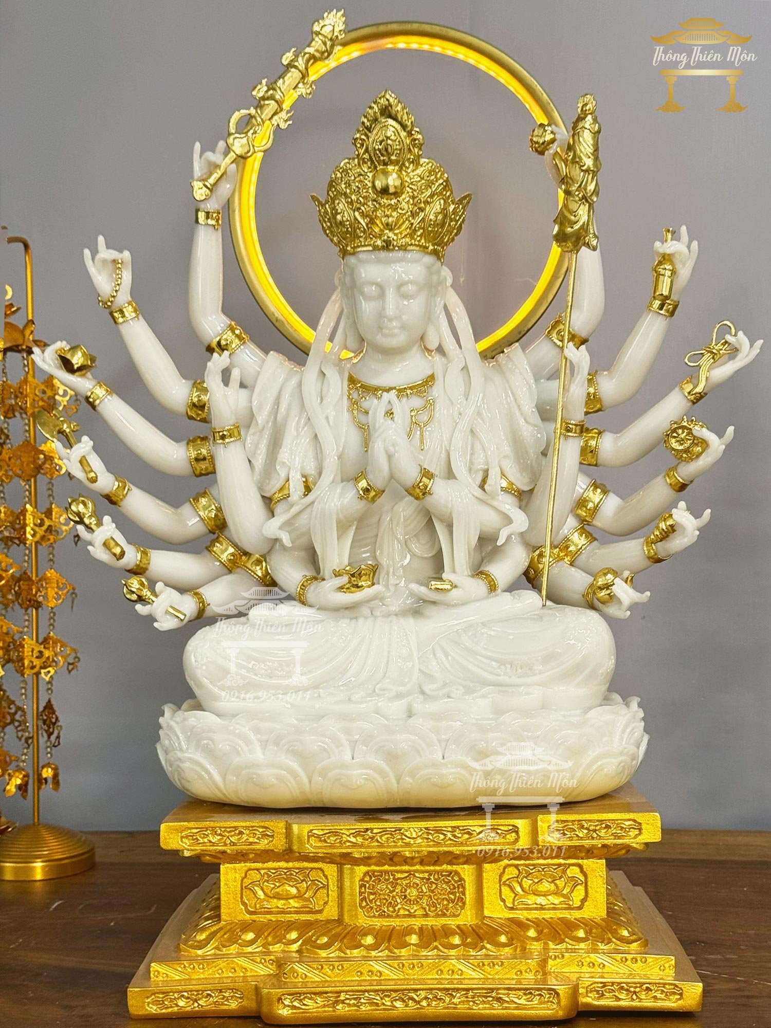 Tượng Phật Mẫu Chuẩn Đề, Kích thước 60cm, Bạch Ngọc