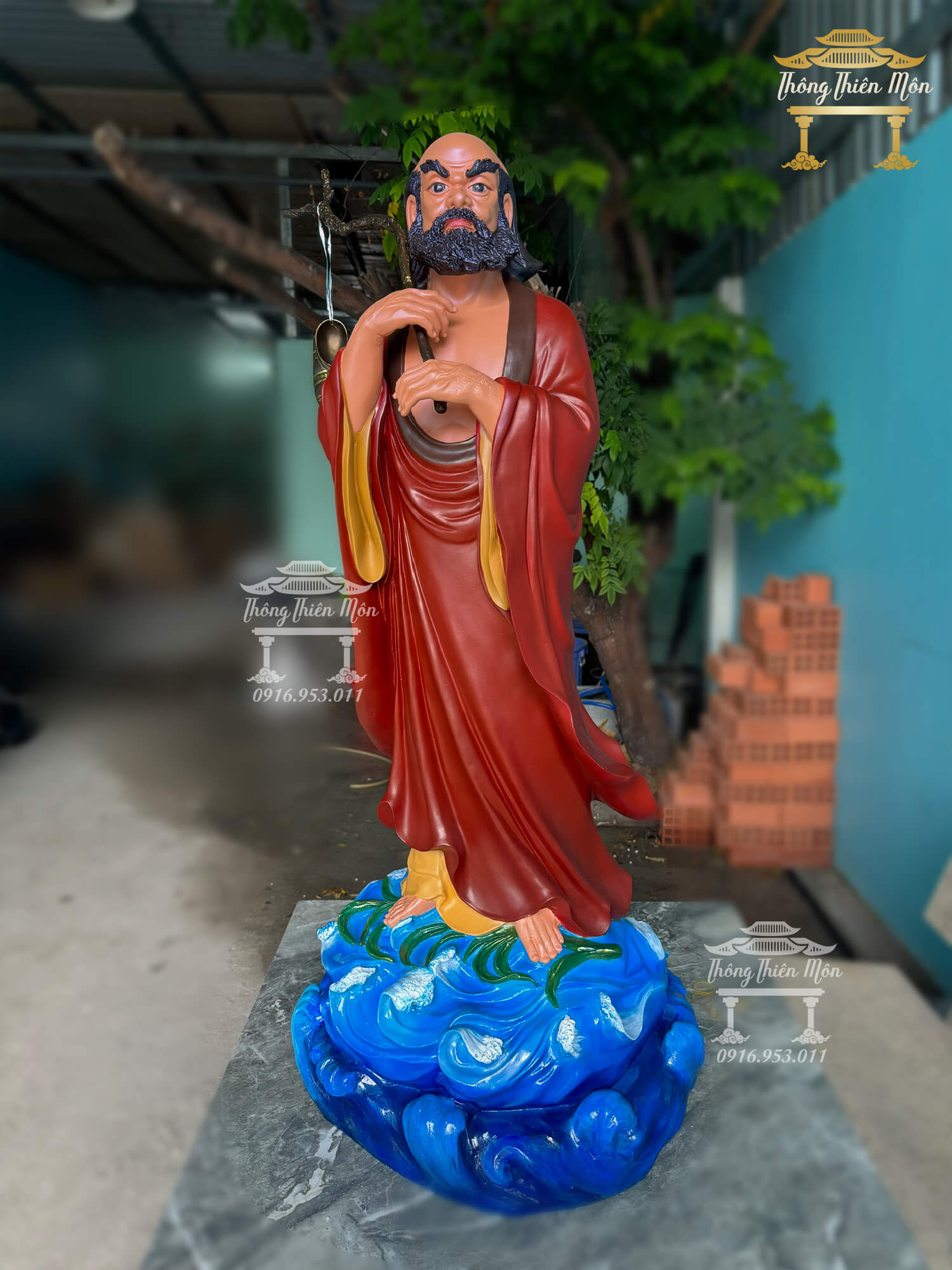 Tượng Đạt Ma Sư Tổ đứng - chiều cao 115cm - Màu sơn khoáng