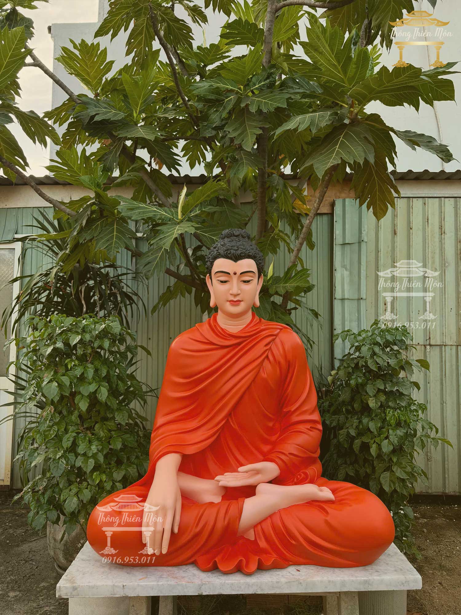 Kim thân Tôn tượng Bổn Sư Ấn Địa Xúc, Kích thước 100cm, Màu cam đỏ