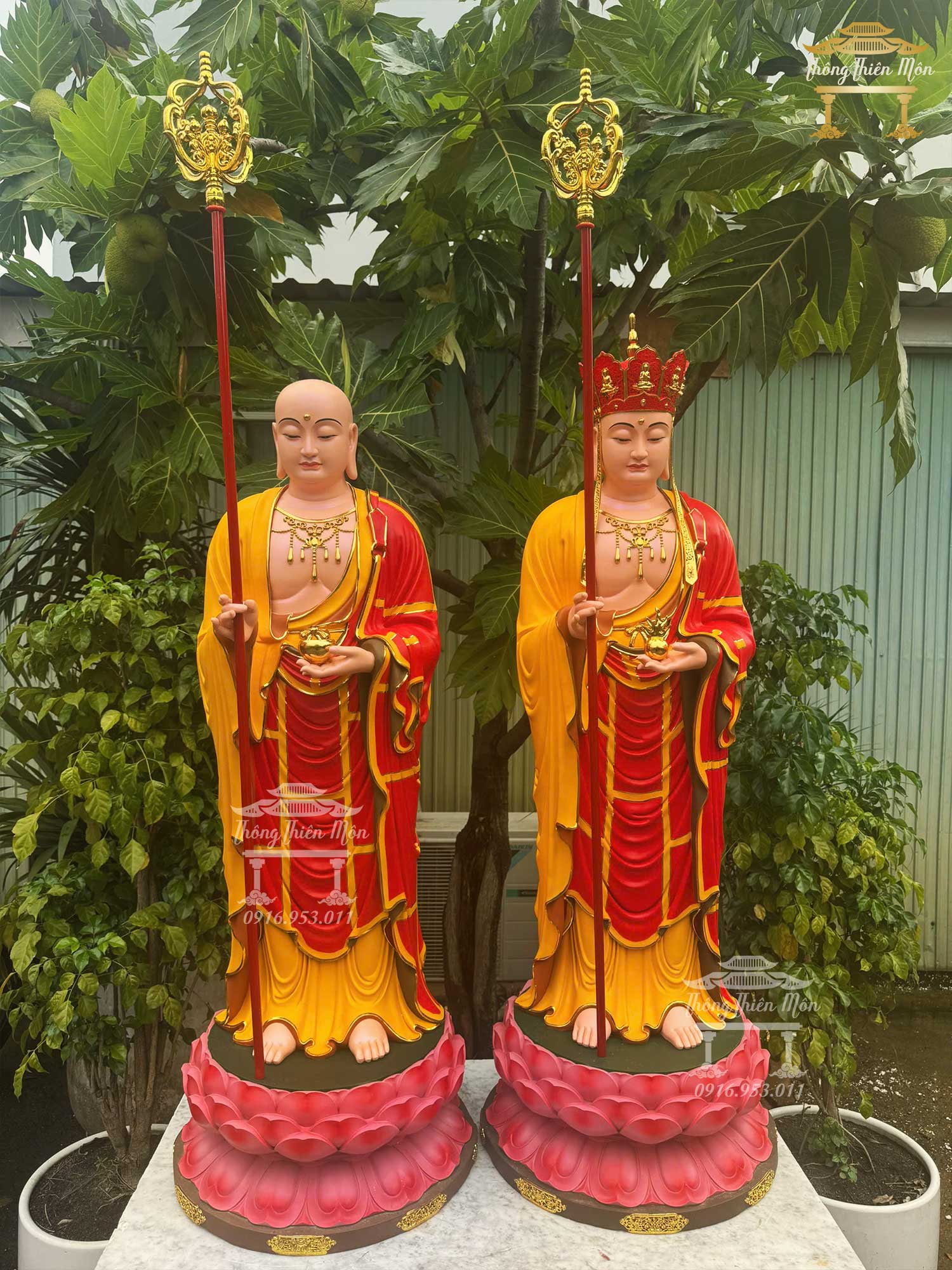 Tượng Địa Tạng Vương Bồ Tát, Kích thước 120cm, Y phước điền đỏ + vàng