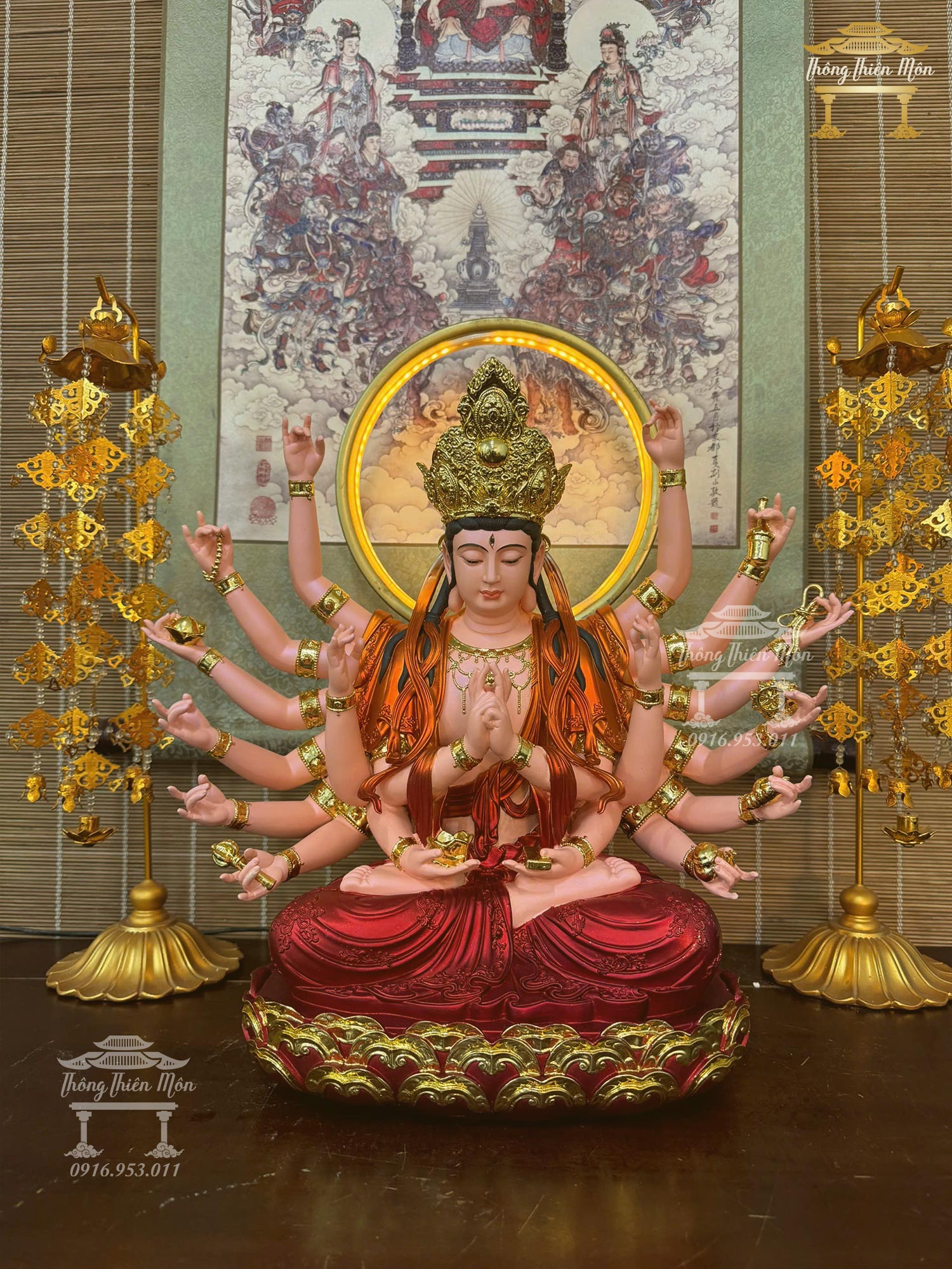 Tôn tượng Phật Mẫu Chuẩn Đề, phối màu đỏ, Kích thước 40cm