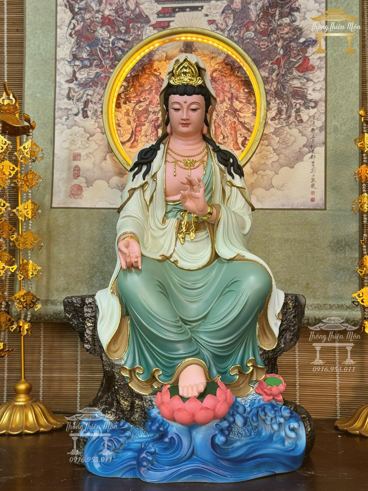 Tôn tượng Quan Âm Tự Tại Bồ Tát, Kích thước 48cm, Sơn phối xanh