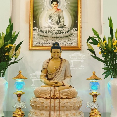 Tượng Bổn Sư Thích Ca, Sơn khoáng, Kích thước 70cm